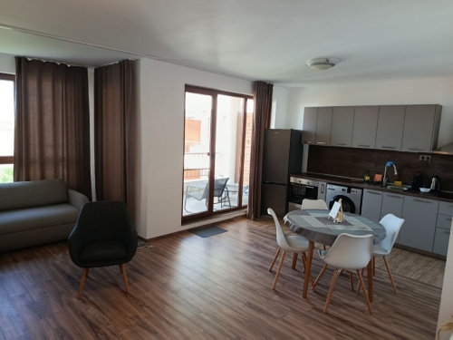 Бургас, гр. Ахелой, Продава 