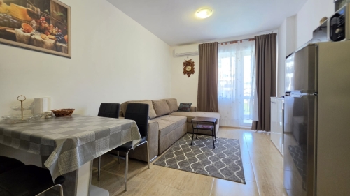 Бургас, Слънчев бряг, Продава 